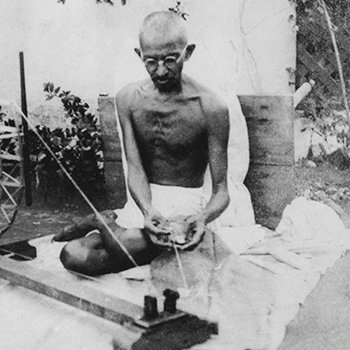 Gandhi Spinning yarn