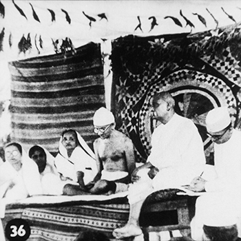 Gandhi and Sadar Patel Bardoli Satyagraha